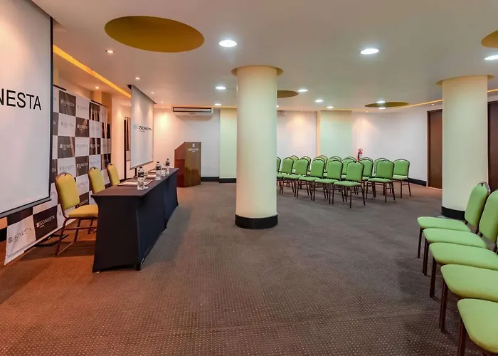 Sonesta Hotel 4*