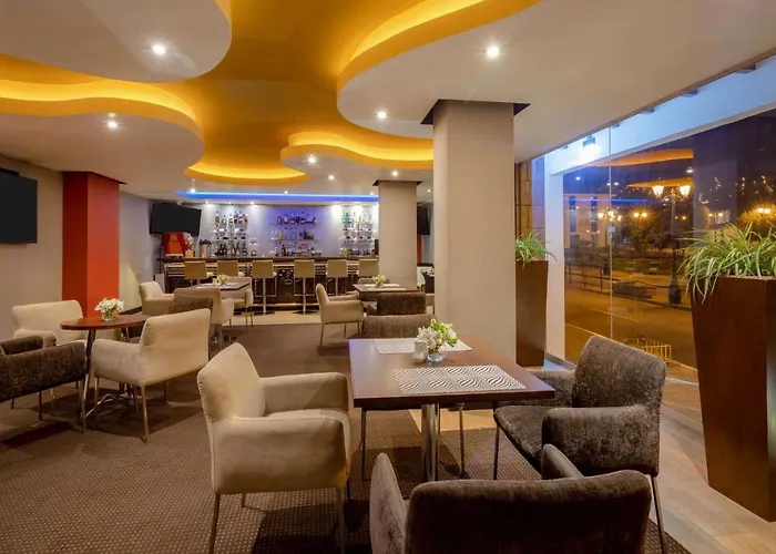 Sonesta Hotel 4*